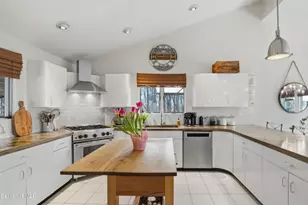 520 N Main St, Lanesborough, MA 01237 - Photo 9