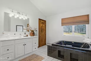 520 N Main St, Lanesborough, MA 01237 - Photo 23