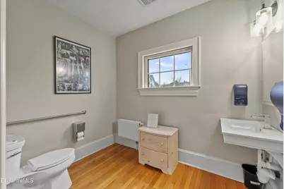 74 Wendell Ave, Pittsfield, MA 01201 - Photo 17