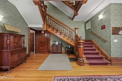 74 Wendell Ave, Pittsfield, MA 01201 - Photo 9