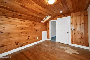 111 Columbia St, Adams, MA 01220 - Photo 17