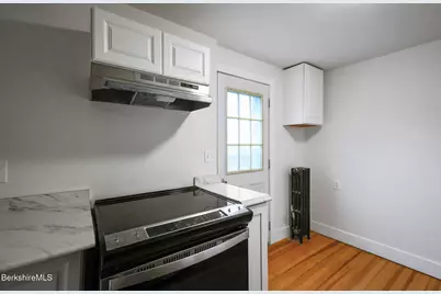 111 Columbia St, Adams, MA 01220 - Photo 11