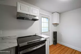 111 Columbia St, Adams, MA 01220 - Photo 11