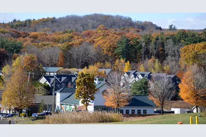 9 Brushwood Way #9, Lenox, MA 01240 - Photo 15