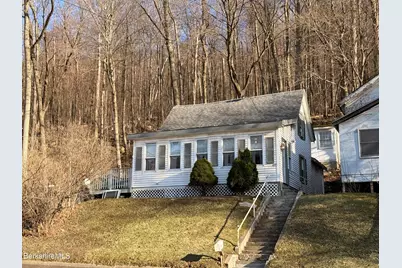 422 W Main St, North Adams, MA 01247 - Photo 3