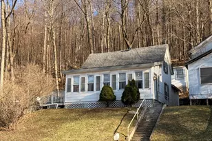 422 W Main St, North Adams, MA 01247 - Photo 3