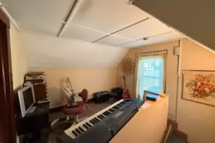 422 W Main St, North Adams, MA 01247 - Photo 11