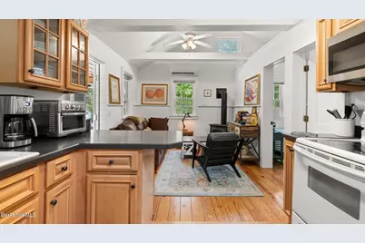 25 Pine St, New Marlboro, MA 01230 - Photo 5