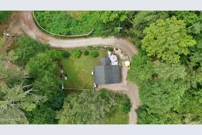 25 Pine St, New Marlboro, MA 01230 - Photo 31