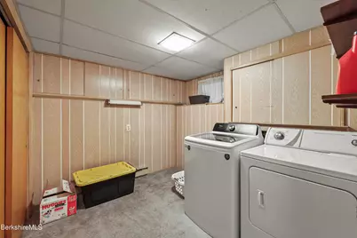 43 Baldwin Ave, Pittsfield, MA 01201 - Photo 33