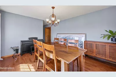 43 Baldwin Ave, Pittsfield, MA 01201 - Photo 17