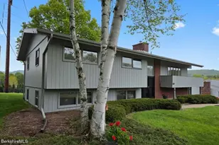 59 Joan Dr, Pittsfield, MA 01201 - Photo 1