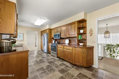 59 Joan Dr, Pittsfield, MA 01201 - Photo 13