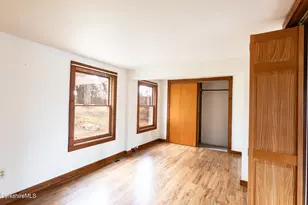19 Cove Ln, Hinsdale, MA 01235 - Photo 9
