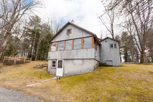 19 Cove Ln, Hinsdale, MA 01235 - Photo 5