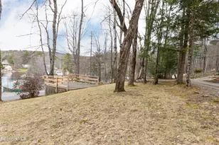 19 Cove Ln, Hinsdale, MA 01235 - Photo 29