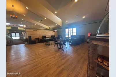 20 Williamstown Rd, Lanesborough, MA 01237 - Photo 27