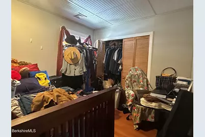 84 Washington Ave, North Adams, MA 01247 - Photo 37