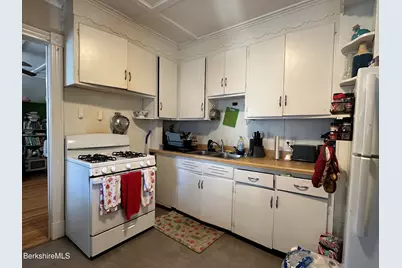 84 Washington Ave, North Adams, MA 01247 - Photo 13