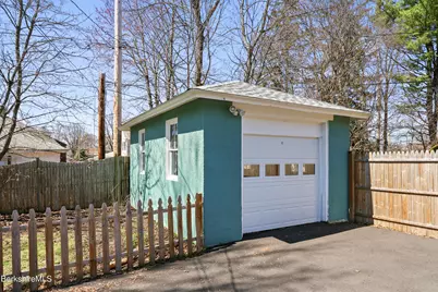 92 Northumberland Rd, Pittsfield, MA 01201 - Photo 33