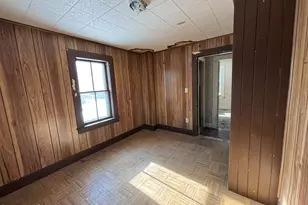 31 William St, Chester, MA 01011 - Photo 7