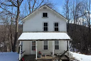 31 William St, Chester, MA 01011 - Photo 1