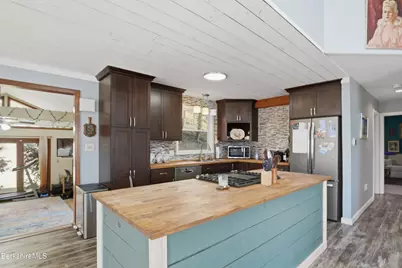 56 Victoria Ln, Lanesborough, MA 01237 - Photo 13