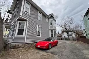 31 Bartlett Ave, Pittsfield, MA 01201 - Photo 5