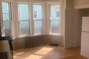 31 Bartlett Ave, Pittsfield, MA 01201 - Photo 9