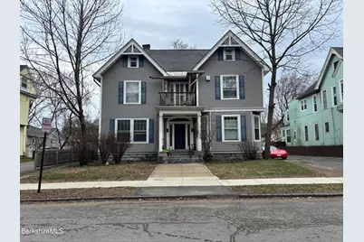 31 Bartlett Ave, Pittsfield, MA 01201 - Photo 1
