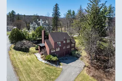 171 Knolls Rd, Williamstown, MA 01267 - Photo 1