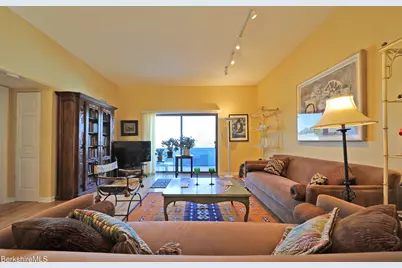 7 Rolling Hills #7-8, Lenox, MA 01240 - Photo 5