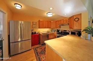7 Rolling Hills, Lenox, MA 01240 - Photo 17