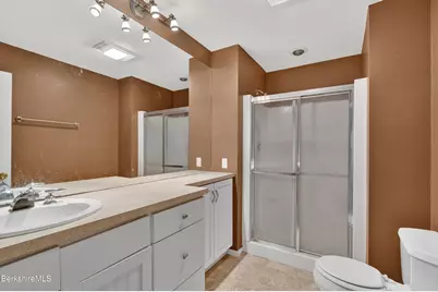 122 Blythewood Dr, Pittsfield, MA 01201 - Photo 29