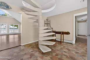 122 Blythewood Dr, Pittsfield, MA 01201 - Photo 21