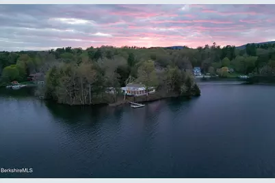 122 Blythewood Dr, Pittsfield, MA 01201 - Photo 57