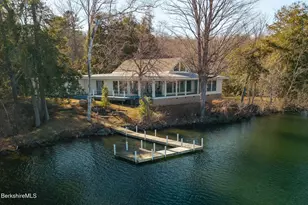 122 Blythewood Dr, Pittsfield, MA 01201 - Photo 3