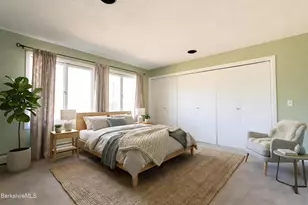 122 Blythewood Dr, Pittsfield, MA 01201 - Photo 23