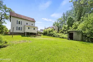 26 Crosier Ave, Pittsfield, MA 01201 - Photo 25