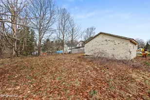 49 McArthur St, Pittsfield, MA 01201 - Photo 35
