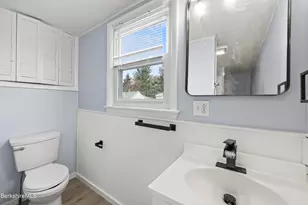 49 McArthur St, Pittsfield, MA 01201 - Photo 25