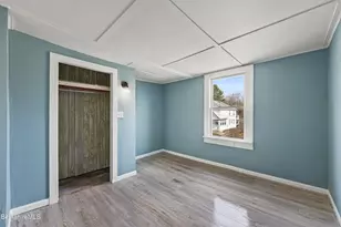 49 McArthur St, Pittsfield, MA 01201 - Photo 17
