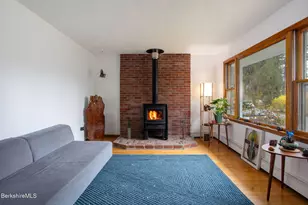 8 Stillwell St, Great Barrington, MA 01230 - Photo 5