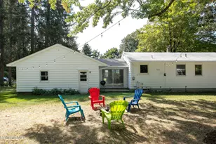 8 Stillwell St, Great Barrington, MA 01230 - Photo 15