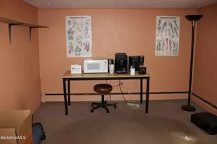 969 Dalton Ave, Pittsfield, MA 01201 - Photo 13