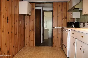 969 Dalton Ave, Pittsfield, MA 01201 - Photo 21