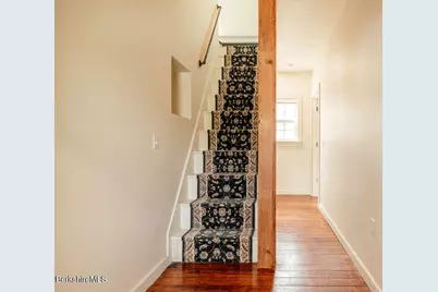 43 Hart St, Great Barrington, MA 01236 - Photo 21