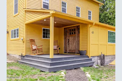 43 Hart St, Great Barrington, MA 01236 - Photo 3