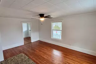 26 South St, Cheshire, MA 01225 - Photo 5