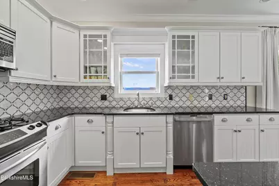 18 Highcrest Rd, Lenox, MA 01240 - Photo 11